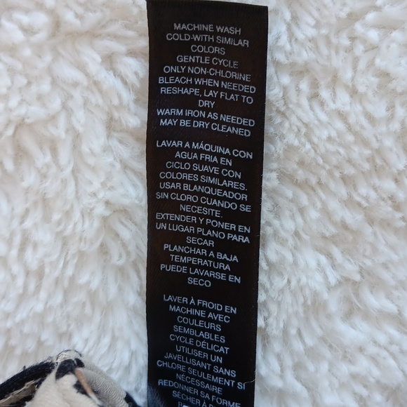 Chico's So Slimming leopard Girlfriend skinny anklepants - Picture 11 of 11